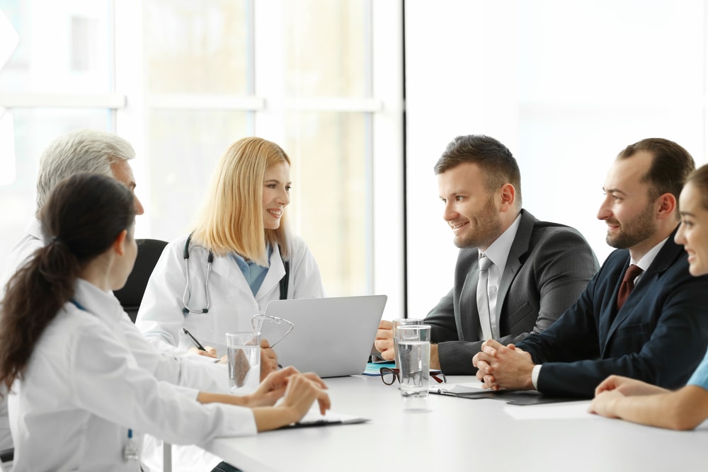 Healthcare degrees that can lead to jobs in business